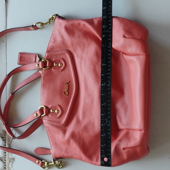 Coach Pink Leather Shoulder Bag - Picture 15 of 16